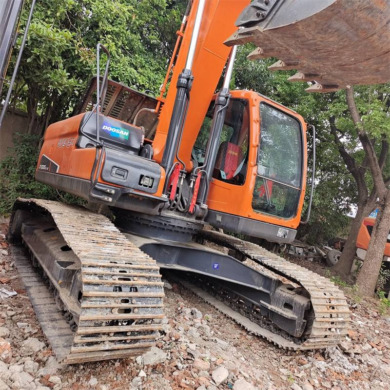 Doosan DX 225 LC - Ερπυστριοφόρος εκσκαφέας: φωτογραφία 1 Doosan DX 225 LC - Ερπυστριοφόρος εκσκαφέας: φωτογραφία 1