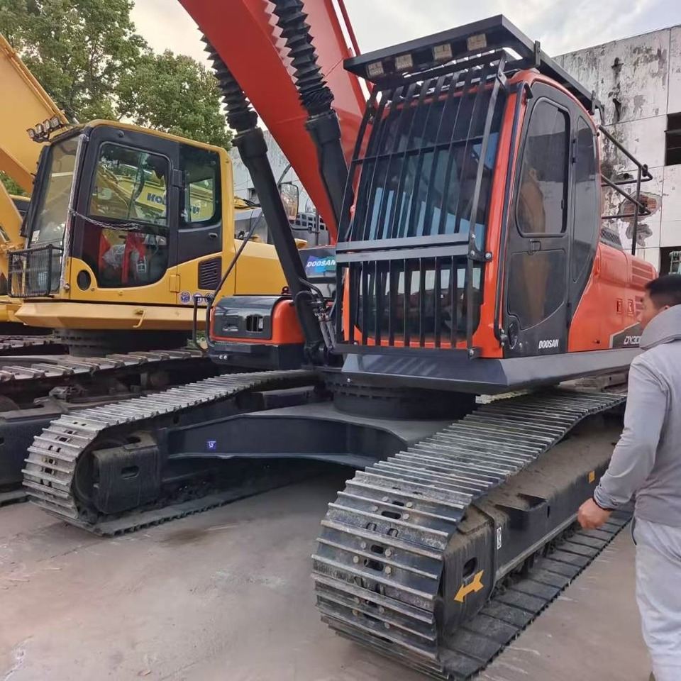 Doosan DX 300 LC - Ερπυστριοφόρος εκσκαφέας: φωτογραφία 3 Doosan DX 300 LC - Ερπυστριοφόρος εκσκαφέας: φωτογραφία 3