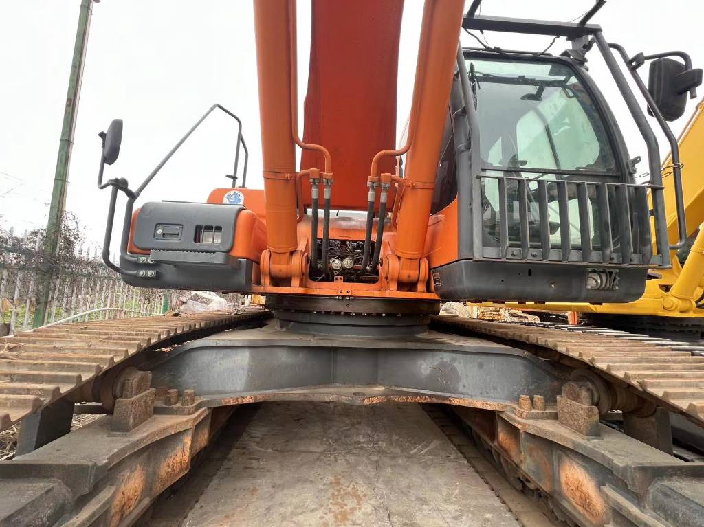 Doosan DX 500 LCA - Ερπυστριοφόρος εκσκαφέας: φωτογραφία 3 Doosan DX 500 LCA - Ερπυστριοφόρος εκσκαφέας: φωτογραφία 3
