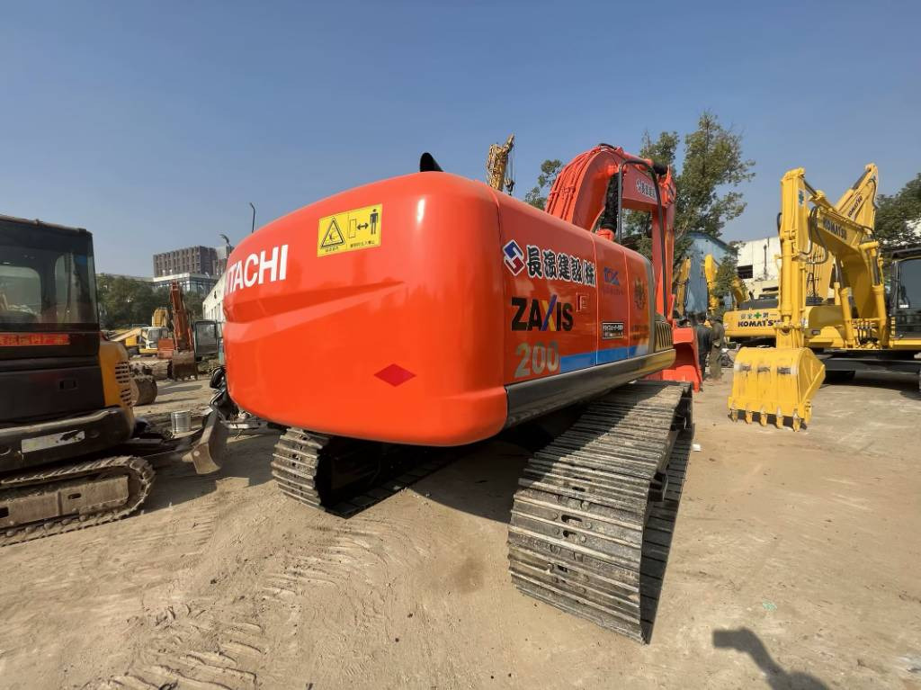 Hitachi ZX 200-3 G - Ερπυστριοφόρος εκσκαφέας: φωτογραφία 3 Hitachi ZX 200-3 G - Ερπυστριοφόρος εκσκαφέας: φωτογραφία 3
