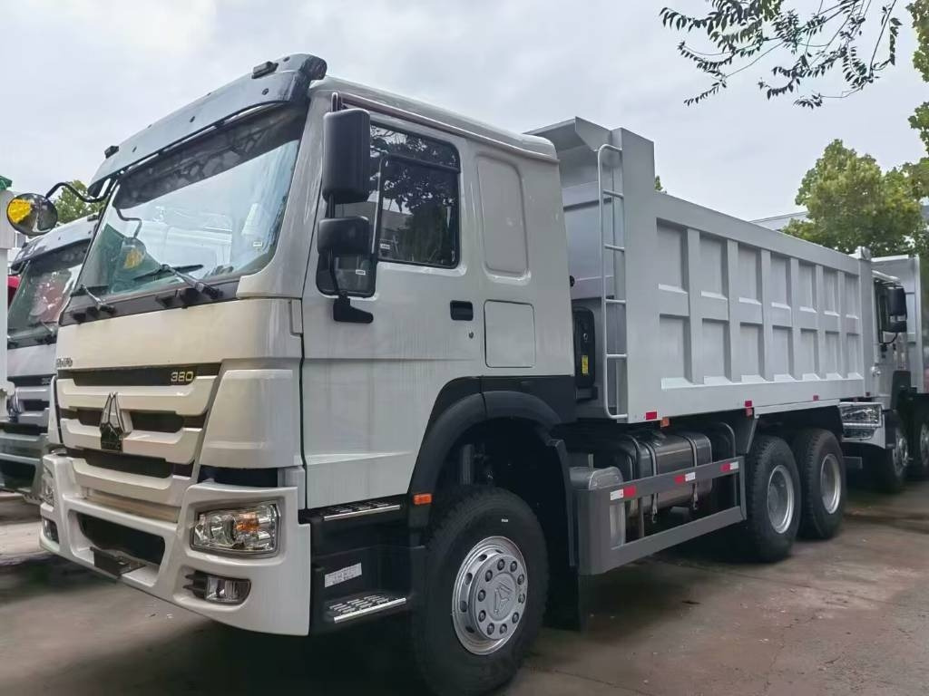 Howo 371 - Ρυμούλκα ανατρεπόμενο: φωτογραφία 1 Howo 371 - Ρυμούλκα ανατρεπόμενο: φωτογραφία 1