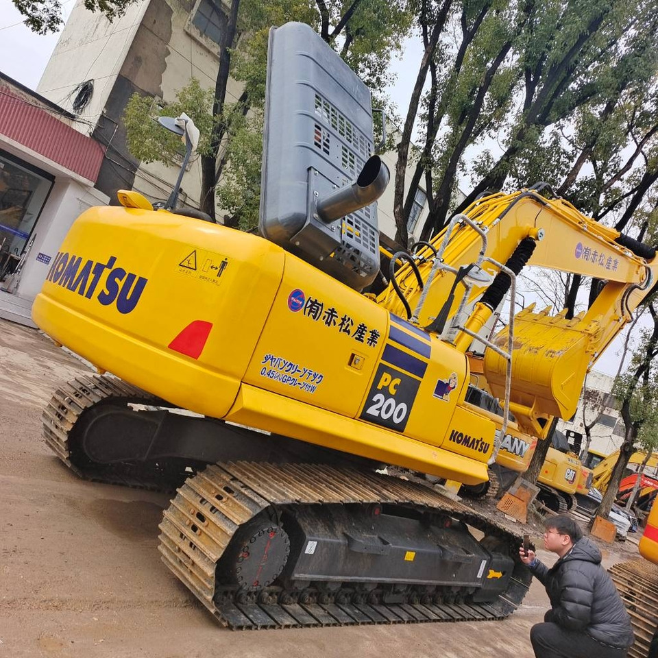 Komatsu PC 200 8N - Ερπυστριοφόρος εκσκαφέας: φωτογραφία 1 Komatsu PC 200 8N - Ερπυστριοφόρος εκσκαφέας: φωτογραφία 1