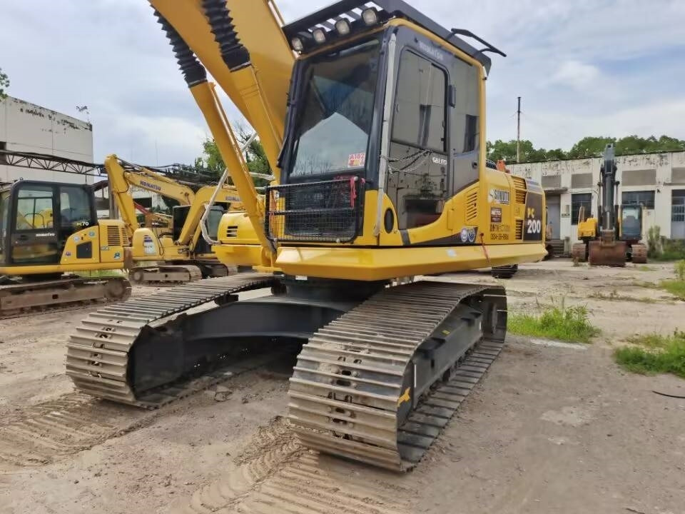 Komatsu PC 200-8 - Ερπυστριοφόρος εκσκαφέας: φωτογραφία 3 Komatsu PC 200-8 - Ερπυστριοφόρος εκσκαφέας: φωτογραφία 3
