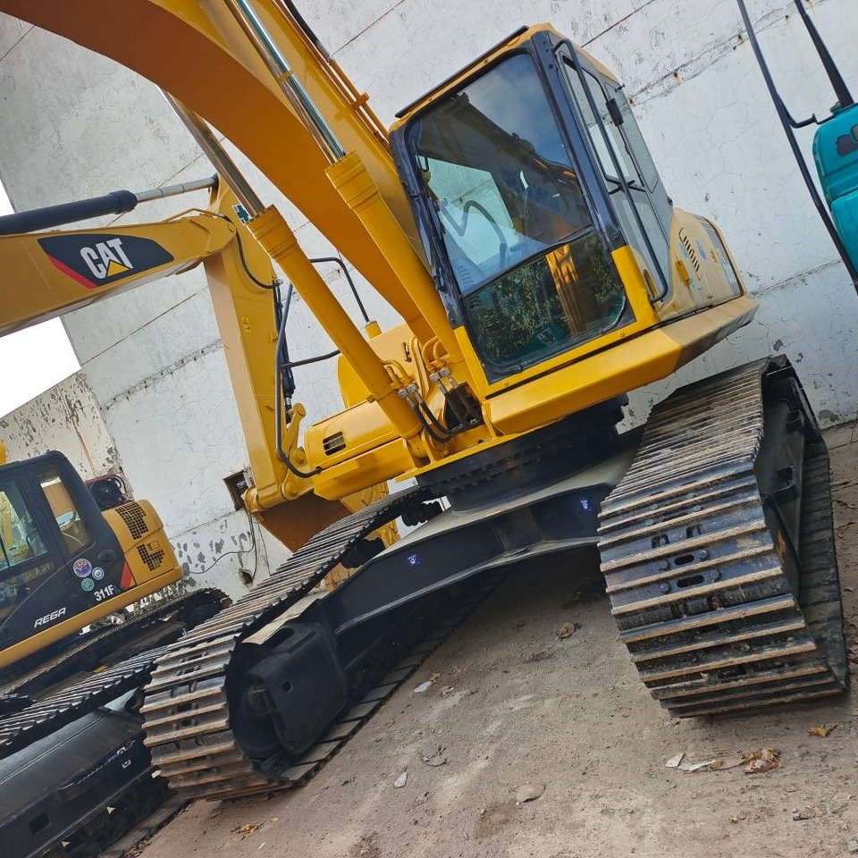 Komatsu PC 300 - Ερπυστριοφόρος εκσκαφέας: φωτογραφία 4 Komatsu PC 300 - Ερπυστριοφόρος εκσκαφέας: φωτογραφία 4