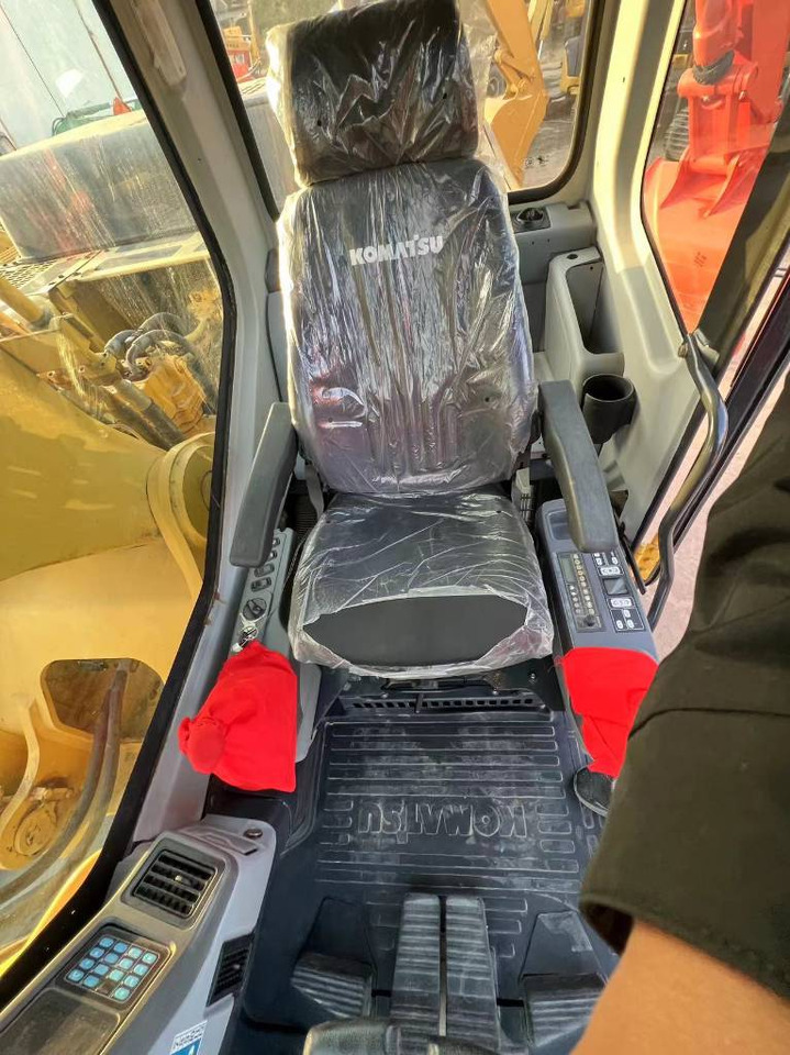 Komatsu PC 360-7 - Ερπυστριοφόρος εκσκαφέας: φωτογραφία 4 Komatsu PC 360-7 - Ερπυστριοφόρος εκσκαφέας: φωτογραφία 4