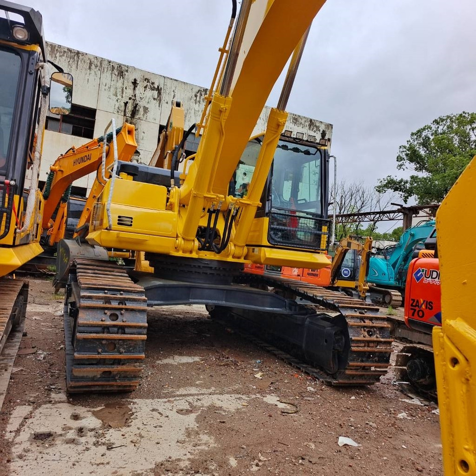Komatsu PC 450 - Ερπυστριοφόρος εκσκαφέας: φωτογραφία 4 Komatsu PC 450 - Ερπυστριοφόρος εκσκαφέας: φωτογραφία 4