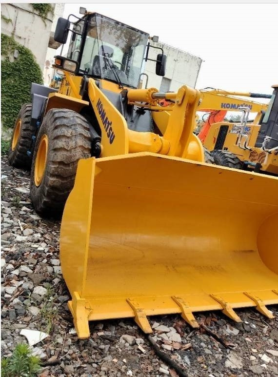 Komatsu WA 320-5 - Ερπυστριοφόρος εκσκαφέας: φωτογραφία 3 Komatsu WA 320-5 - Ερπυστριοφόρος εκσκαφέας: φωτογραφία 3