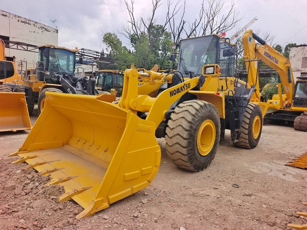 Komatsu WA 380 - Ελαστιχοφόρος φορτωτής: φωτογραφία 4 Komatsu WA 380 - Ελαστιχοφόρος φορτωτής: φωτογραφία 4