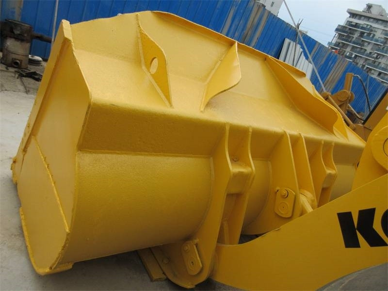 Komatsu WA 380 - Ελαστιχοφόρος φορτωτής: φωτογραφία 4 Komatsu WA 380 - Ελαστιχοφόρος φορτωτής: φωτογραφία 4