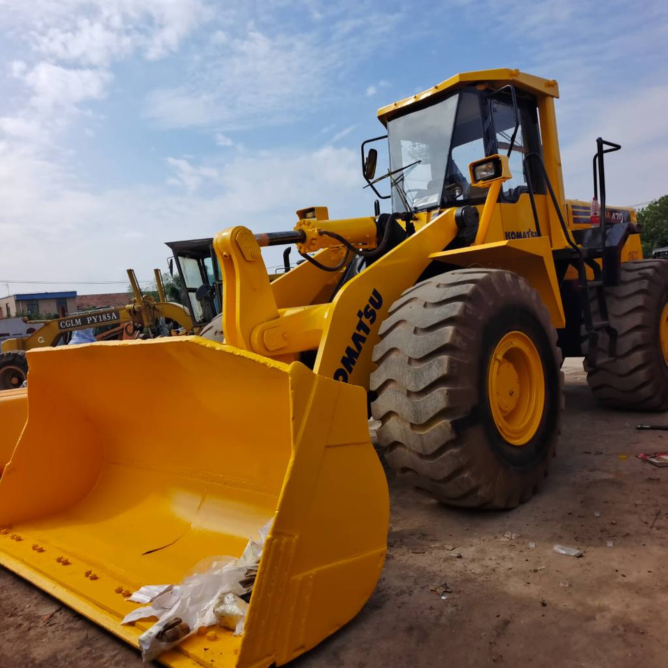 Komatsu WA 470-3 - Ελαστιχοφόρος φορτωτής: φωτογραφία 3 Komatsu WA 470-3 - Ελαστιχοφόρος φορτωτής: φωτογραφία 3