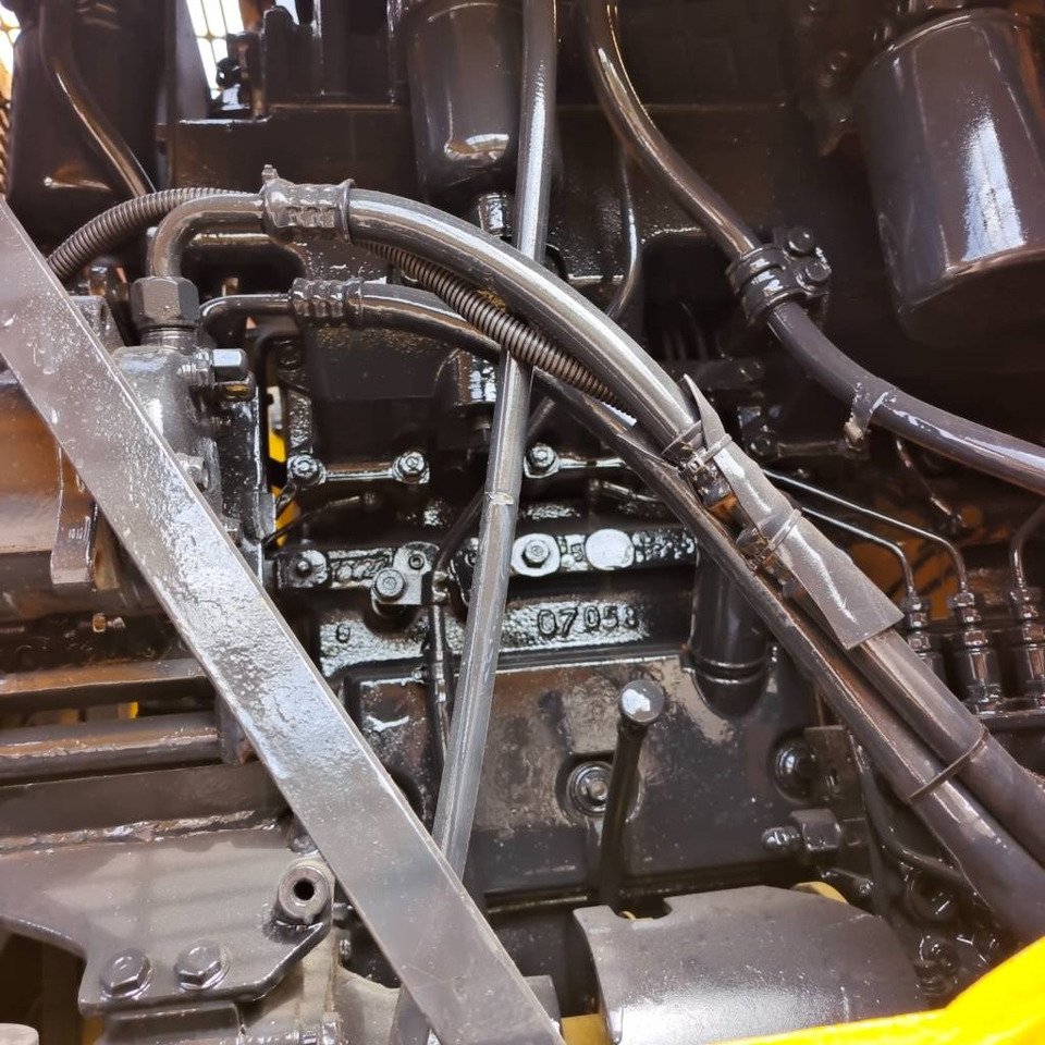 Komatsu WA 470-6 - Ελαστιχοφόρος φορτωτής: φωτογραφία 3 Komatsu WA 470-6 - Ελαστιχοφόρος φορτωτής: φωτογραφία 3