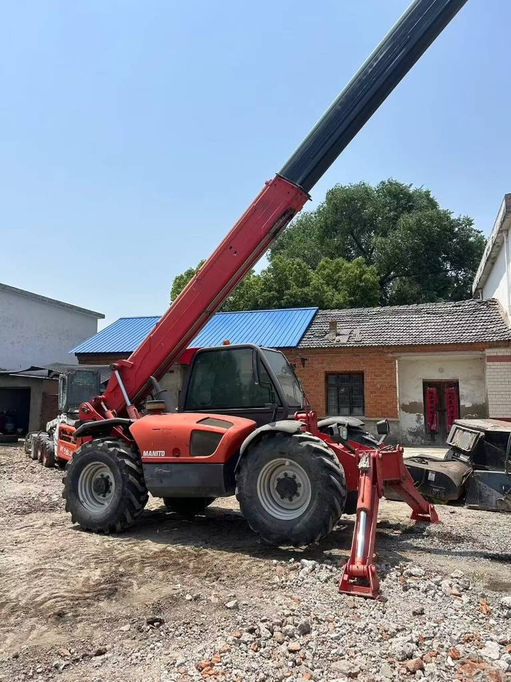 Manitou MT 1740 SL T - Φορτωτής πλάγιας ολίσθησης: φωτογραφία 5 Manitou MT 1740 SL T - Φορτωτής πλάγιας ολίσθησης: φωτογραφία 5