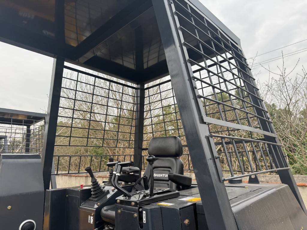 Shantui SD 22 F - Μπουλντόζα: φωτογραφία 5 Shantui SD 22 F - Μπουλντόζα: φωτογραφία 5
