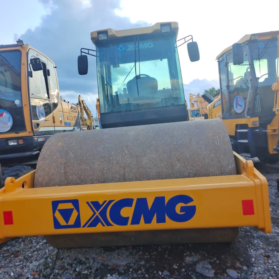 XCMG XS 183 J - Οδοστρωτήρες: φωτογραφία 5 XCMG XS 183 J - Οδοστρωτήρες: φωτογραφία 5