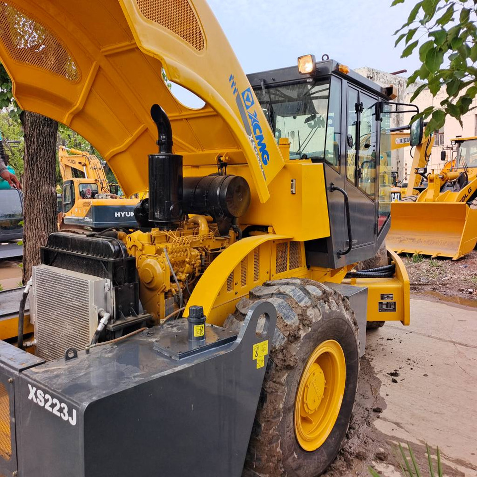 XCMG XS 223 J - Οδοστρωτήρες: φωτογραφία 1 XCMG XS 223 J - Οδοστρωτήρες: φωτογραφία 1
