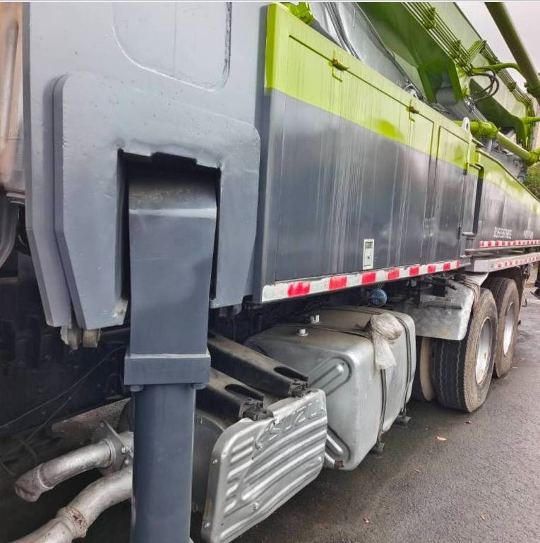 Zoomlion ZLJ5336 THBSE - Αντλία σκυροδέματος: φωτογραφία 4 Zoomlion ZLJ5336 THBSE - Αντλία σκυροδέματος: φωτογραφία 4