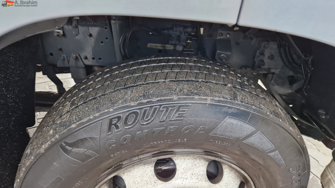 Daf CF 440 Hochdach deutsches Fahrzeug, fehlerfrei im Display - Τράκτορας: φωτογραφία 5 Daf CF 440 Hochdach deutsches Fahrzeug, fehlerfrei im Display - Τράκτορας: φωτογραφία 5