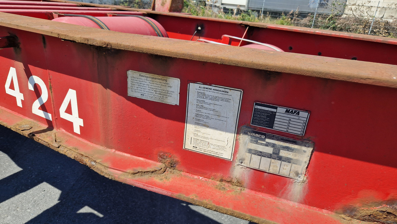 MAFA 20.30.40. ft Containerchassis - Επικαθήμενο μεταφοράς εμπορευματοκιβωτίων/ Κινητό αμάξωμα: φωτογραφία 2 MAFA 20.30.40. ft Containerchassis - Επικαθήμενο μεταφοράς εμπορευματοκιβωτίων/ Κινητό αμάξωμα: φωτογραφία 2