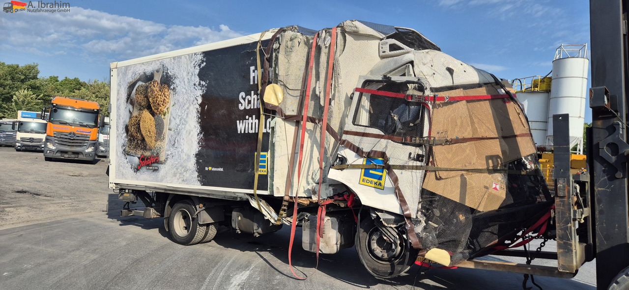 MAN TGL 8.160 4x2 Brotkoffer mit Kühlfach nicht fahrbereit ! nicht rollfähig - Επαγγελματικό αυτοκίνητο ψυγείο: φωτογραφία 1 MAN TGL 8.160 4x2 Brotkoffer mit Kühlfach nicht fahrbereit ! nicht rollfähig - Επαγγελματικό αυτοκίνητο ψυγείο: φωτογραφία 1