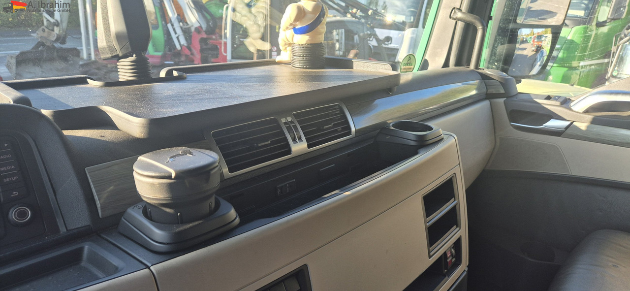 MAN TGX 18.500 Retarder | Standklima | XXL | 2x Tank | LED | deutsches Fahrzeug - Τράκτορας: φωτογραφία 4 MAN TGX 18.500 Retarder | Standklima | XXL | 2x Tank | LED | deutsches Fahrzeug - Τράκτορας: φωτογραφία 4