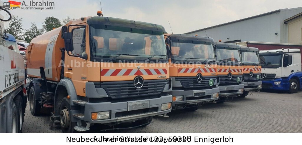 Mercedes-Benz 1823 DB 1823,Optifant 70, 3677 h Betriebsst., 2 Motors, 3 Pedals - Σάρωθρο δρόμων: φωτογραφία 3 Mercedes-Benz 1823 DB 1823,Optifant 70, 3677 h Betriebsst., 2 Motors, 3 Pedals - Σάρωθρο δρόμων: φωτογραφία 3
