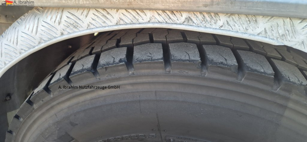Φορτηγό ανατρεπόμενο, Φορτηγό με γερανό Mercedes-Benz 1824 Kipper Kran, Edelstahlaufbau Tierentsorgung: φωτογραφία 7
