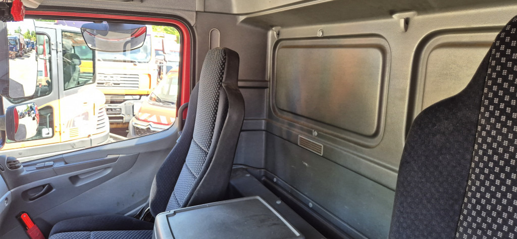 Mercedes-Benz 1829L Staplerhalterung, , Schiebeplane - Φορτηγό μουσαμάς: φωτογραφία 5 Mercedes-Benz 1829L Staplerhalterung, , Schiebeplane - Φορτηγό μουσαμάς: φωτογραφία 5