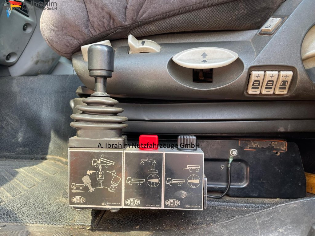 Mercedes-Benz 1836 Meiller 3-Seiten Kipper, Kran Atlas Atlas 125.2 A2 mit Funk FB - Φορτηγό ανατρεπόμενο, Φορτηγό με γερανό: φωτογραφία 2 Mercedes-Benz 1836 Meiller 3-Seiten Kipper, Kran Atlas Atlas 125.2 A2 mit Funk FB - Φορτηγό ανατρεπόμενο, Φορτηγό με γερανό: φωτογραφία 2