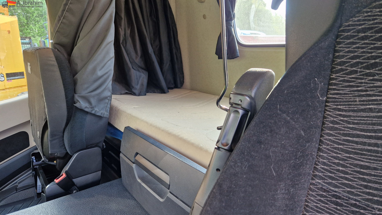 Mercedes-Benz 1840 Actros, 3x vorhanden, identisch - Τράκτορας: φωτογραφία 5 Mercedes-Benz 1840 Actros, 3x vorhanden, identisch - Τράκτορας: φωτογραφία 5