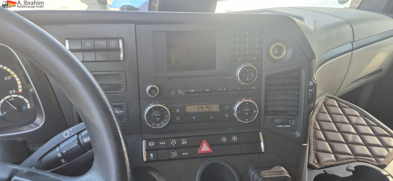 Mercedes-Benz 1843 LS 4x2 mehrfach vorhanden - Τράκτορας: φωτογραφία 4 Mercedes-Benz 1843 LS 4x2 mehrfach vorhanden - Τράκτορας: φωτογραφία 4