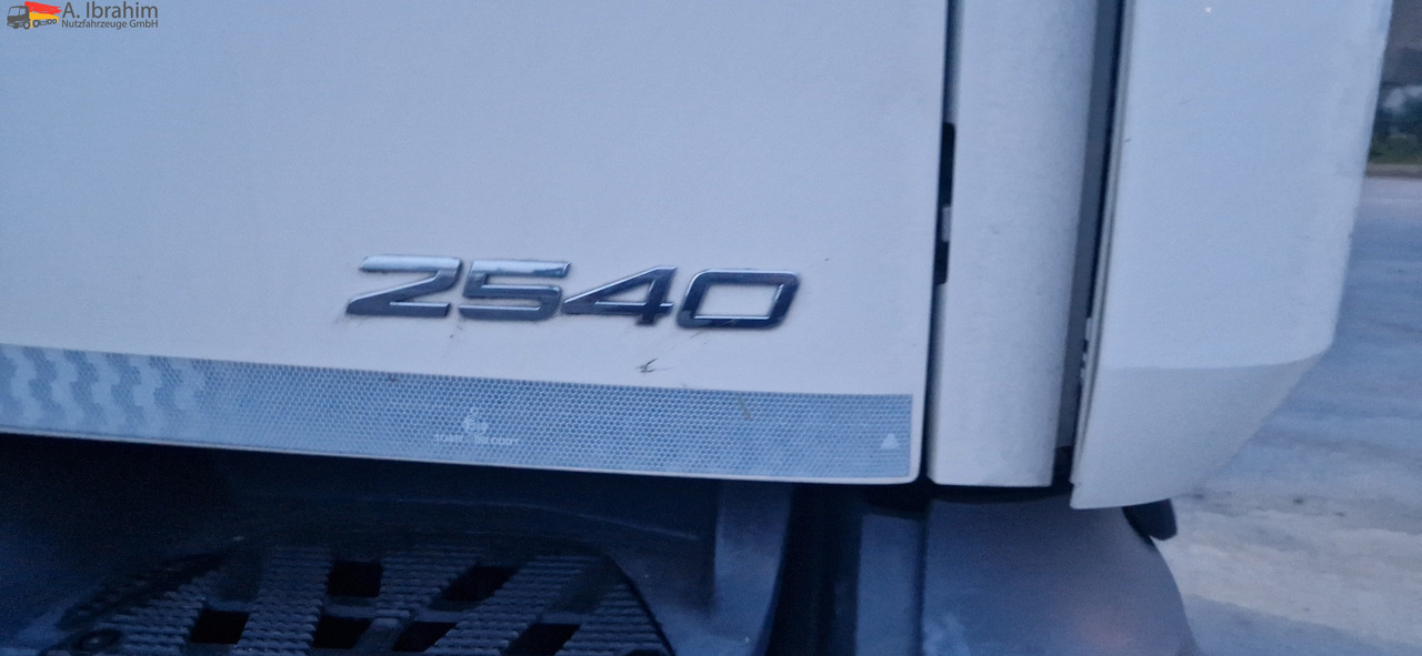 Mercedes-Benz 2540L Frigoblock, 6x2 Lenk-Liftachse , LBW - Φορτηγό: φωτογραφία 5 Mercedes-Benz 2540L Frigoblock, 6x2 Lenk-Liftachse , LBW - Φορτηγό: φωτογραφία 5