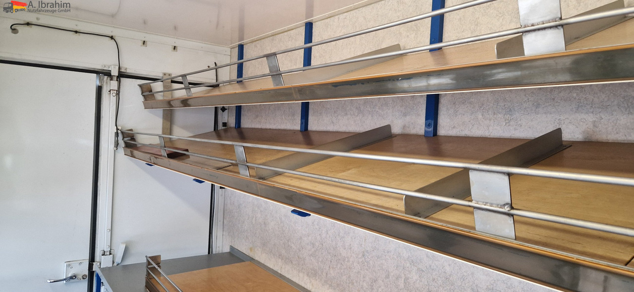 Mercedes-Benz 413 CDI Tiefkühlfächer, autom. Verkaufsklappe  Basis ist ok - Επαγγελματικό αυτοκίνητο ψυγείο: φωτογραφία 4 Mercedes-Benz 413 CDI Tiefkühlfächer, autom. Verkaufsklappe  Basis ist ok - Επαγγελματικό αυτοκίνητο ψυγείο: φωτογραφία 4