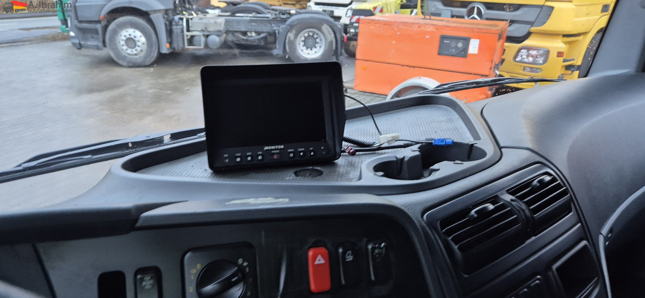 Mercedes-Benz 818L LBW, Luftfederung - Επαγγελματικό αυτοκίνητο κόφα: φωτογραφία 2 Mercedes-Benz 818L LBW, Luftfederung - Επαγγελματικό αυτοκίνητο κόφα: φωτογραφία 2