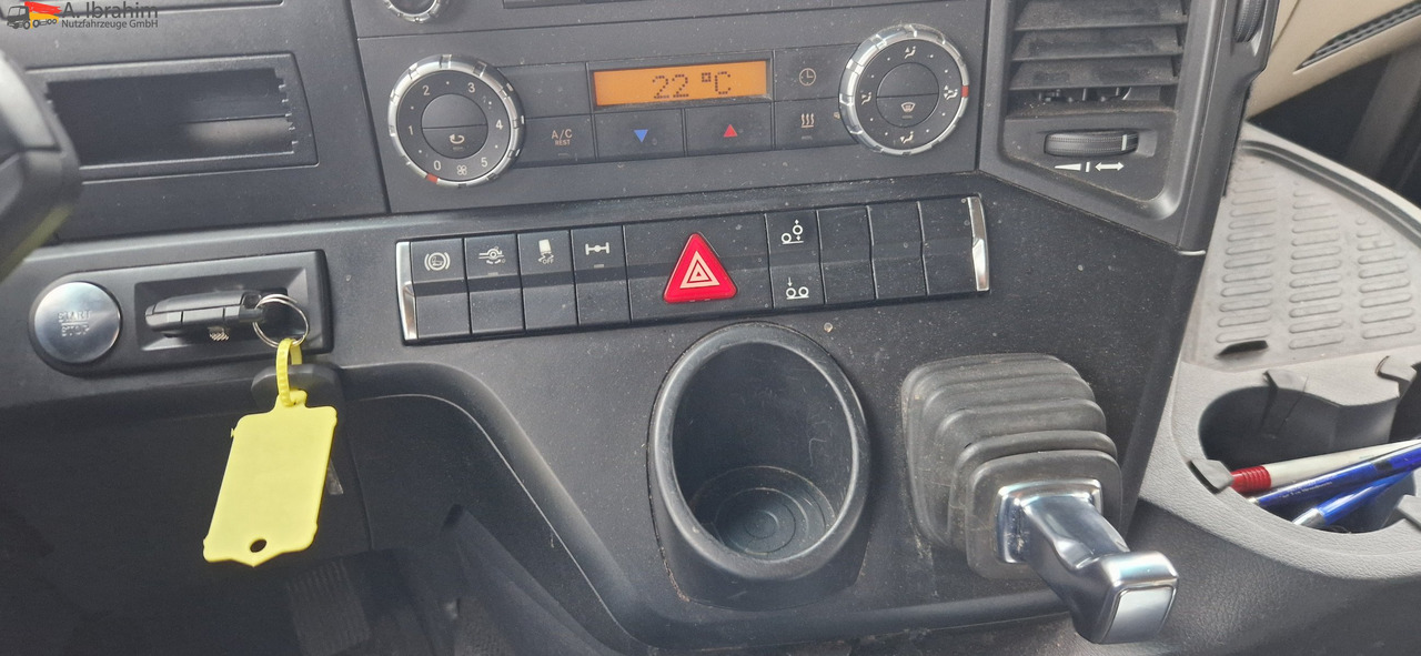 Mercedes-Benz DB 2542 Scheckheft gepflegt bei Mercedes, Euro 5 - Φορτηγό μεταφοράς εμπορευματοκιβωτίων/ Κινητό αμάξωμα: φωτογραφία 4 Mercedes-Benz DB 2542 Scheckheft gepflegt bei Mercedes, Euro 5 - Φορτηγό μεταφοράς εμπορευματοκιβωτίων/ Κινητό αμάξωμα: φωτογραφία 4