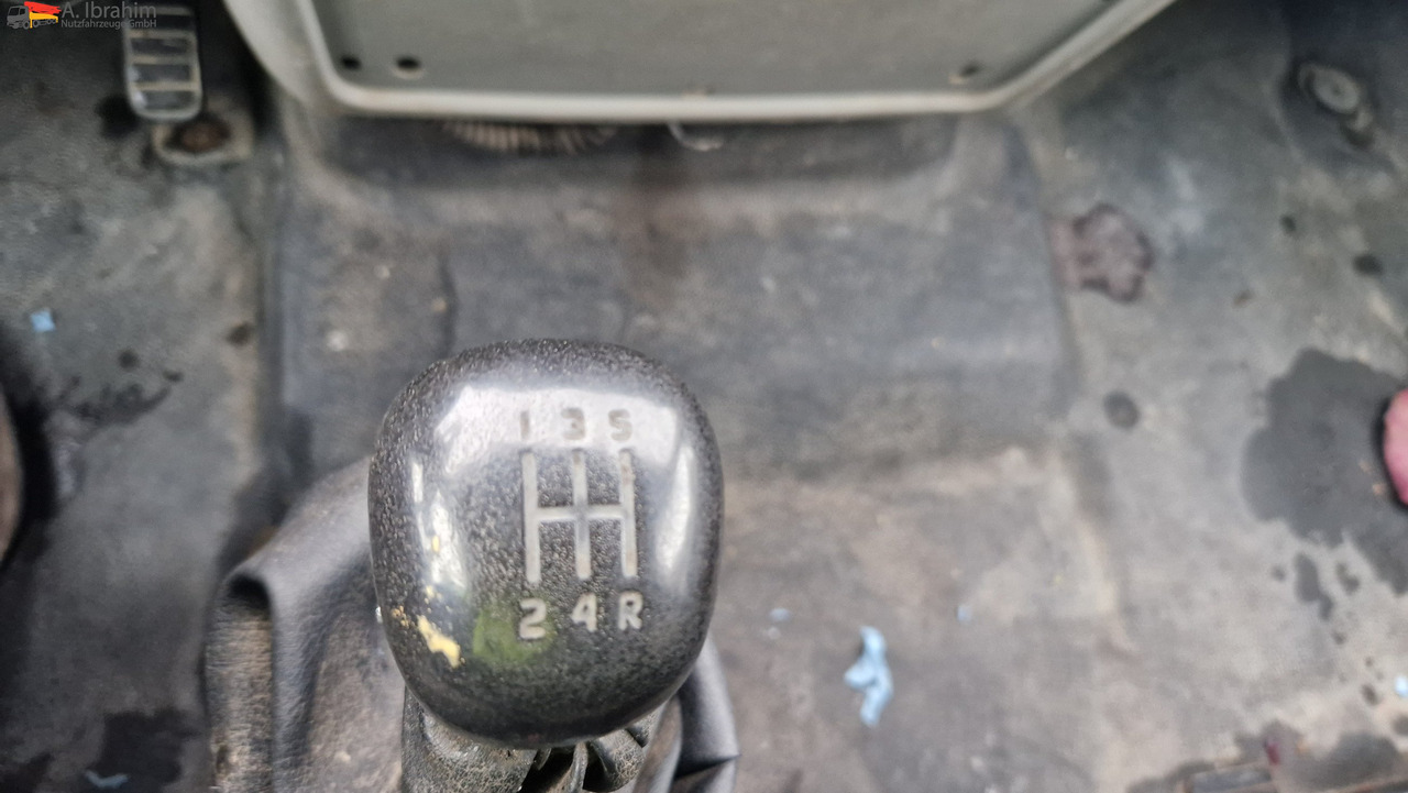 Βαν Renault 52AF, zwillingsbereift 2.8 nicht neu, aber läuft,: φωτογραφία 6 Βαν Renault 52AF, zwillingsbereift 2.8 nicht neu, aber läuft,: φωτογραφία 6