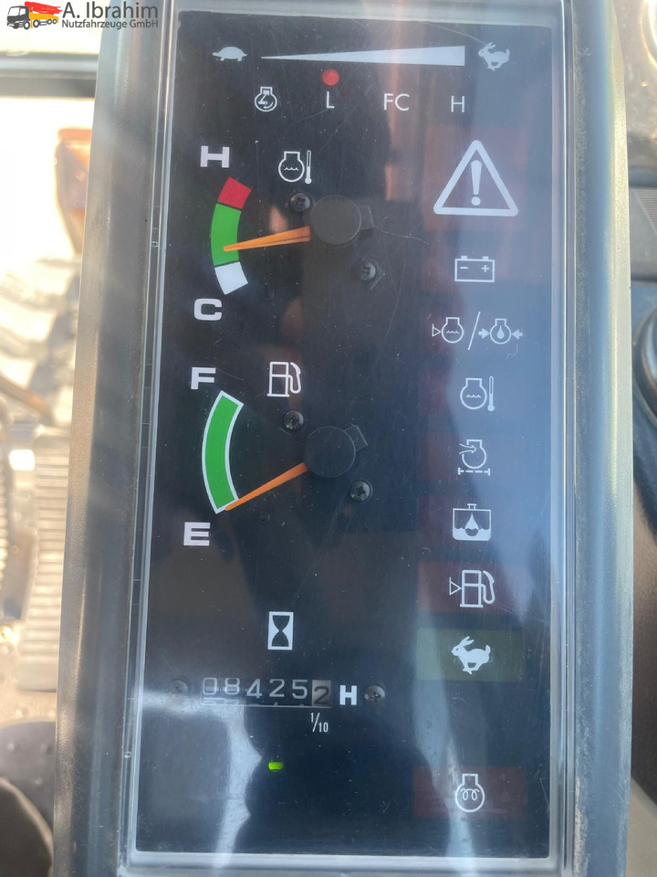 Ερπυστριοφόρος εκσκαφέας Takeuchi TB 1140 14 Ton | Schnellwechsler | Schwenkfunktion | Klima | 5x Löffel | Radio: φωτογραφία 15 Ερπυστριοφόρος εκσκαφέας Takeuchi TB 1140 14 Ton | Schnellwechsler | Schwenkfunktion | Klima | 5x Löffel | Radio: φωτογραφία 15