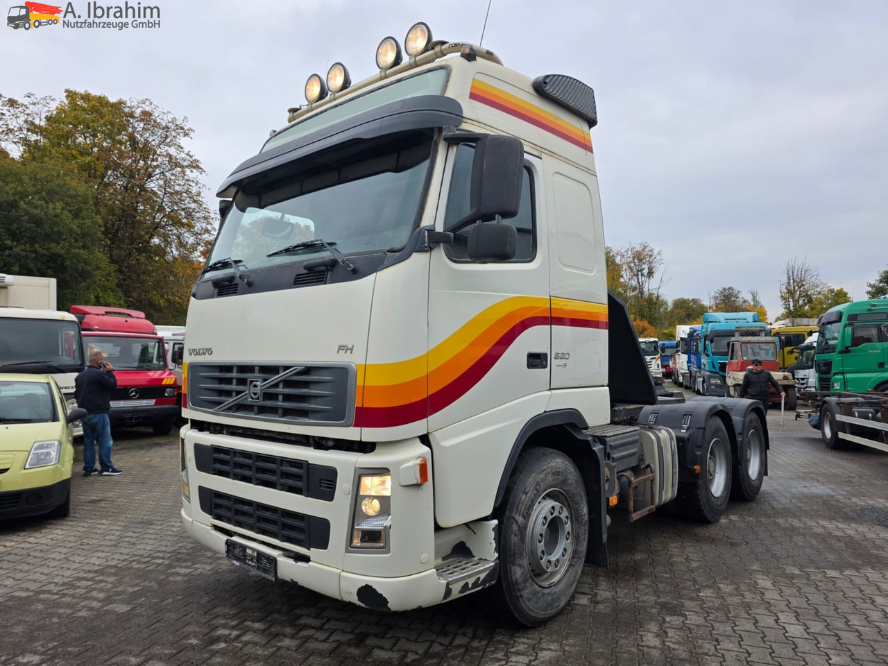 Volvo FH 520 | 6x4 | V8 | Kipphydraulik | Blatt Blatt | Schaltgetriebe | Klima | Trommelbremse | 3 Pedals - Τράκτορας: φωτογραφία 1 Volvo FH 520 | 6x4 | V8 | Kipphydraulik | Blatt Blatt | Schaltgetriebe | Klima | Trommelbremse | 3 Pedals - Τράκτορας: φωτογραφία 1