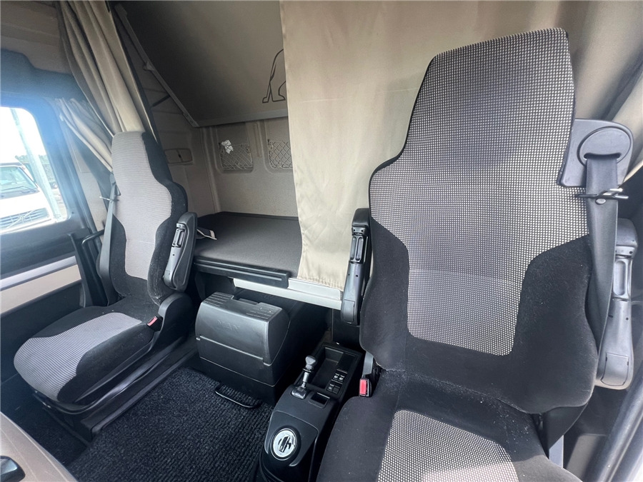 Τράκτορας MAN TGX 18.460: φωτογραφία 16 Τράκτορας MAN TGX 18.460: φωτογραφία 16