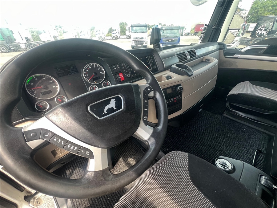 Τράκτορας MAN TGX 18.460: φωτογραφία 17 Τράκτορας MAN TGX 18.460: φωτογραφία 17