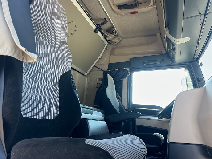 Τράκτορας MAN TGX 18.460: φωτογραφία 12
