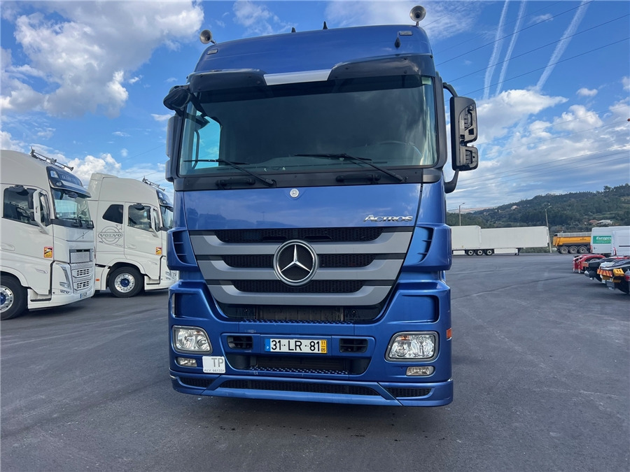 MERCEDES-BENZ Actros 1841 - Τράκτορας: φωτογραφία 2 MERCEDES-BENZ Actros 1841 - Τράκτορας: φωτογραφία 2