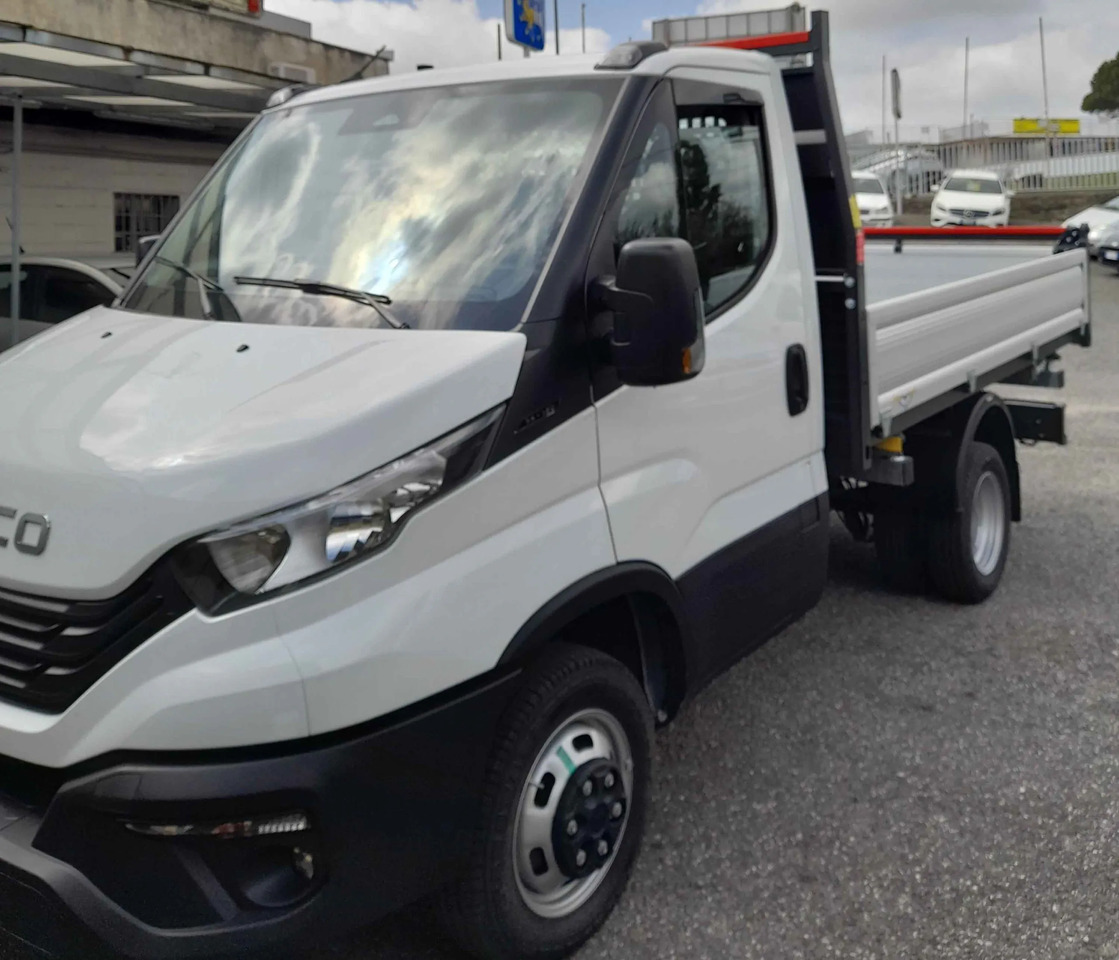 IVECO DAILY 35C12 2.3 RIBALTABILE 2025 NUOVO - Όχημα με ανατρεπομενη καροτσα: φωτογραφία 1 IVECO DAILY 35C12 2.3 RIBALTABILE 2025 NUOVO - Όχημα με ανατρεπομενη καροτσα: φωτογραφία 1