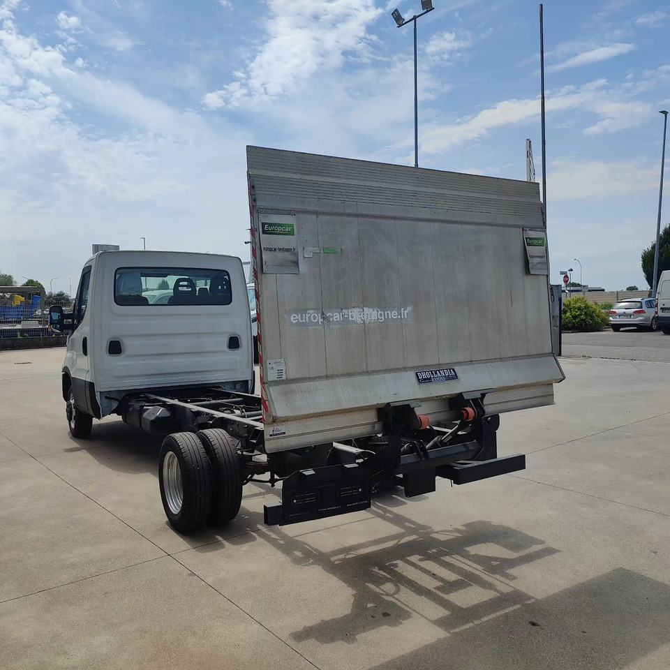 IVECO DAILY 35C14 - Ελαφρύ επαγγελματικό: φωτογραφία 4 IVECO DAILY 35C14 - Ελαφρύ επαγγελματικό: φωτογραφία 4