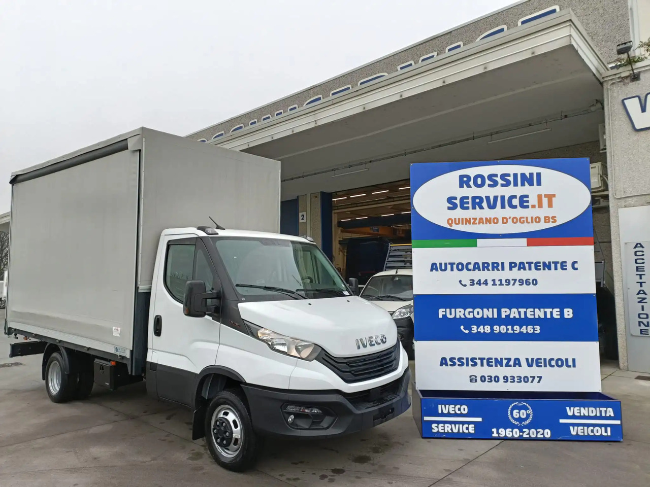 IVECO DAILY 35C16 3000 cc KM 0 - Επαγγελματικό αυτοκίνητο με μουσαμά: φωτογραφία 1 IVECO DAILY 35C16 3000 cc KM 0 - Επαγγελματικό αυτοκίνητο με μουσαμά: φωτογραφία 1