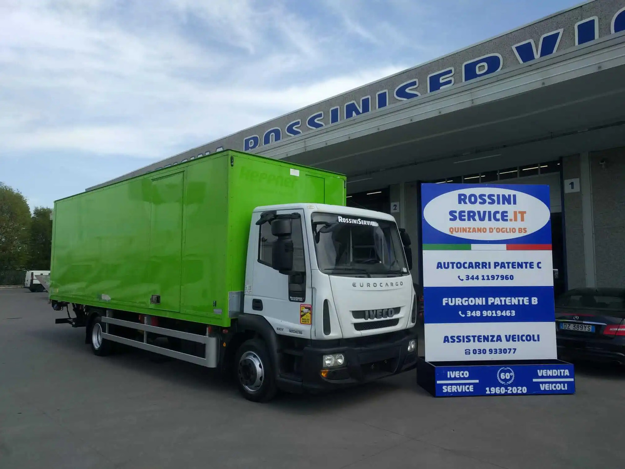 IVECO EUROCARGO 120E18 - Φορτηγό κόφα: φωτογραφία 1 IVECO EUROCARGO 120E18 - Φορτηγό κόφα: φωτογραφία 1