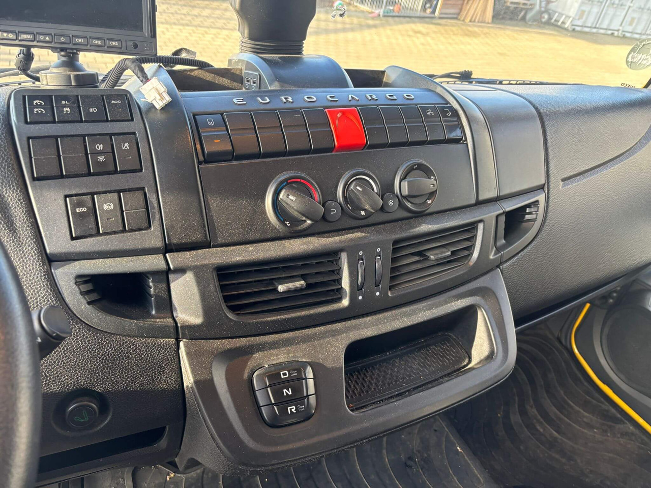 IVECO EUROCARGO 120E25P - Φορτηγό σασί: φωτογραφία 2 IVECO EUROCARGO 120E25P - Φορτηγό σασί: φωτογραφία 2