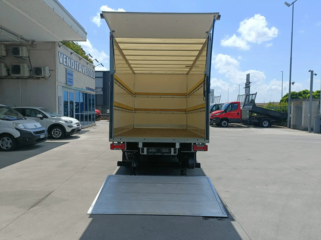 SPONDA IDRAULICA BATTENTE SORENSEN 750KG - Υδραυλική πόρτα: φωτογραφία 2 SPONDA IDRAULICA BATTENTE SORENSEN 750KG - Υδραυλική πόρτα: φωτογραφία 2