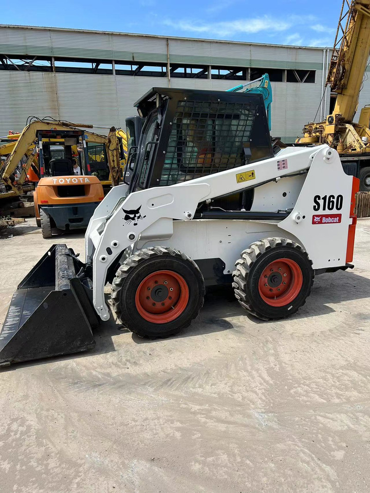 Bobcat S160 - Φορτωτής πλάγιας ολίσθησης: φωτογραφία 4 Bobcat S160 - Φορτωτής πλάγιας ολίσθησης: φωτογραφία 4