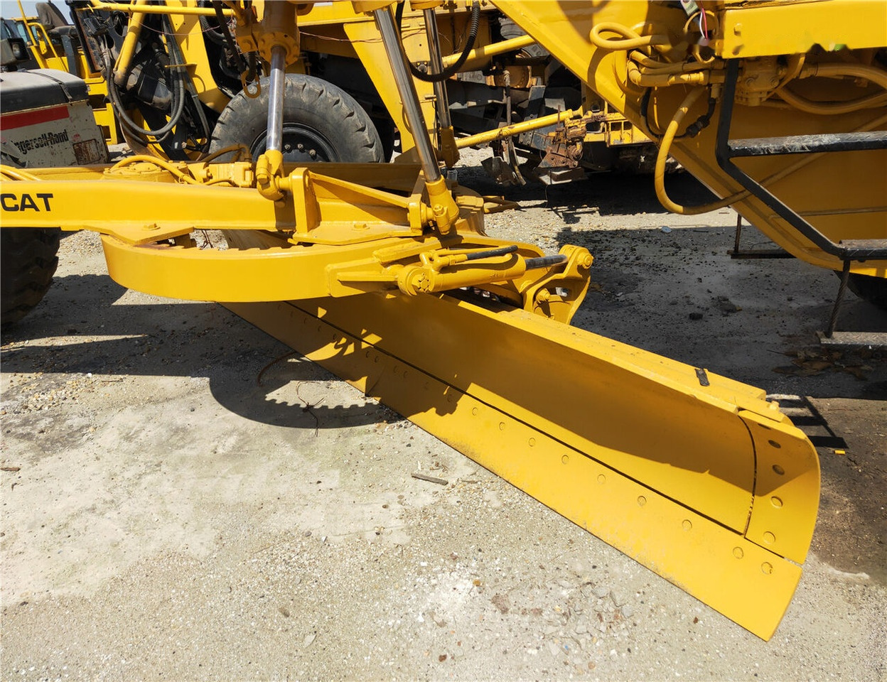 Caterpillar 140G - Γκρέιντερ: φωτογραφία 4 Caterpillar 140G - Γκρέιντερ: φωτογραφία 4