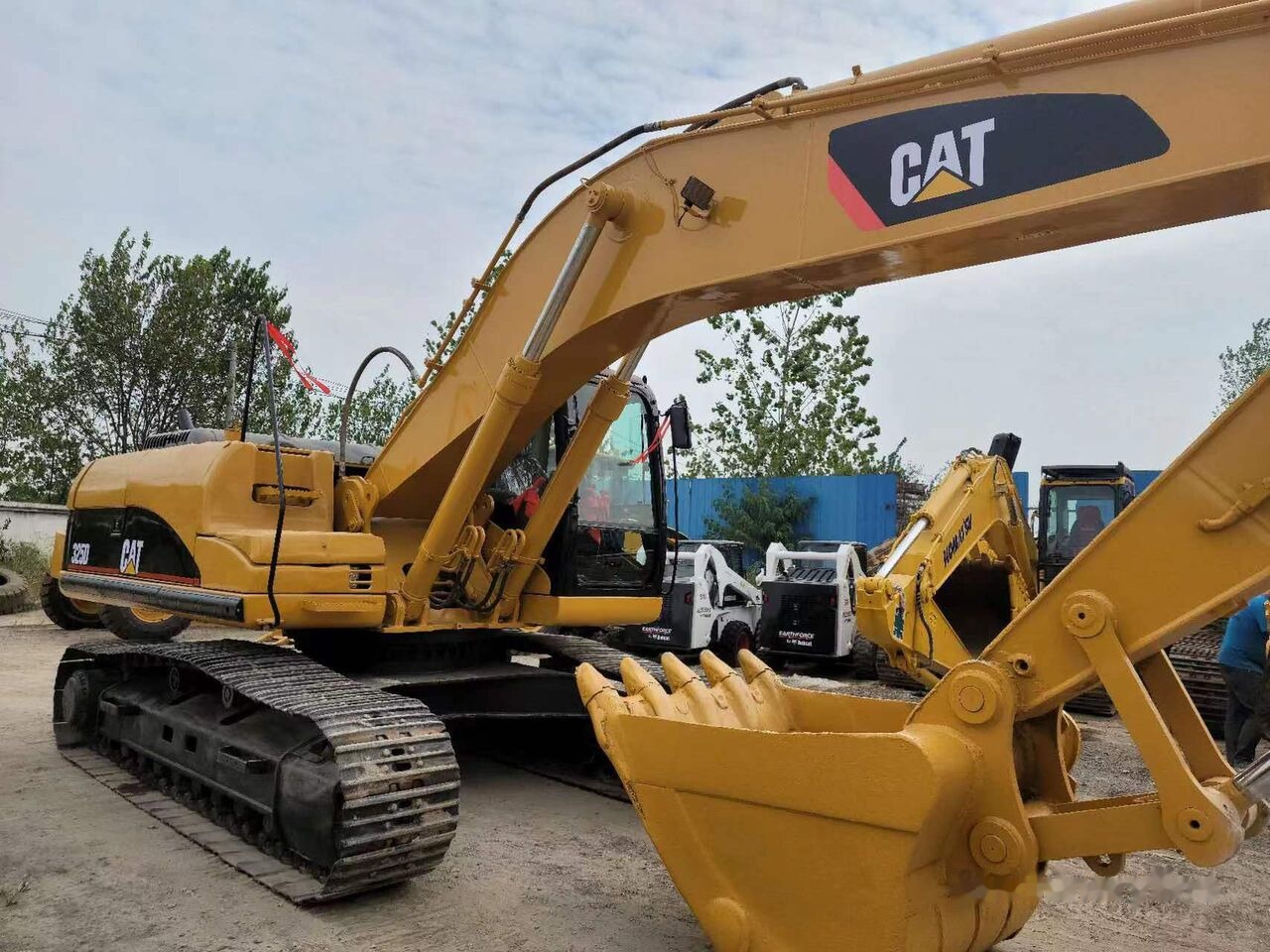 Caterpillar 325D - Ερπυστριοφόρος εκσκαφέας: φωτογραφία 3 Caterpillar 325D - Ερπυστριοφόρος εκσκαφέας: φωτογραφία 3